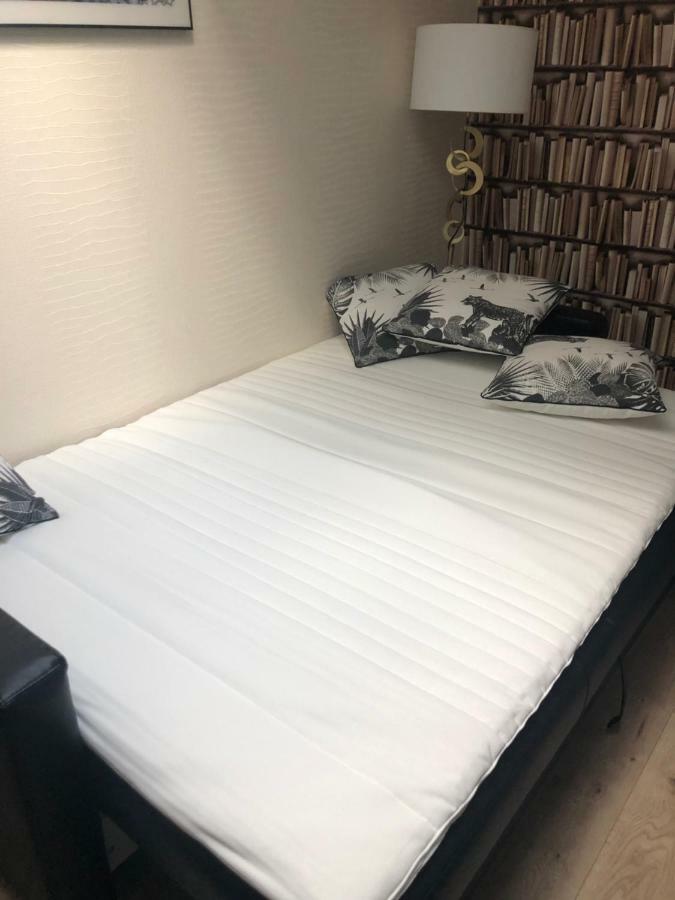 Le Riva Plage Appartement Ouistreham Esterno foto